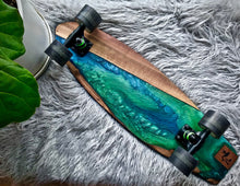 Load image into Gallery viewer, Cruiser Skateboard